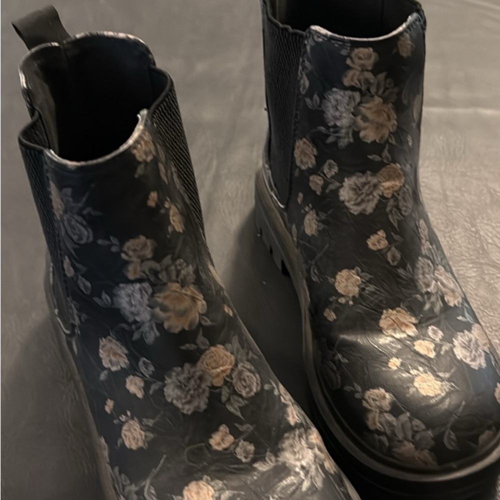 Soda Floral Black Ankle Booties